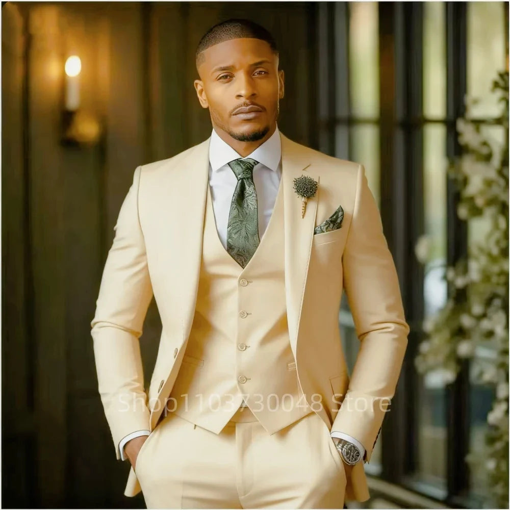 Luxury Solid 3-Piece Men's Tuxedo Suits Slim Fit Single Breasted Blazer Vest And Pants Set for Prom Wedding Business Men Clothes