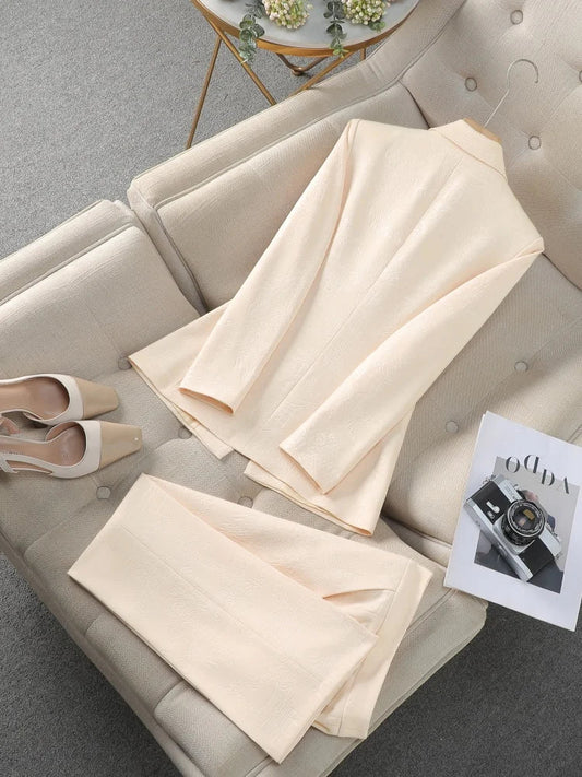 2025 professional womens autumn and winter new two-piece jacket + trousers, showing intellectual elegance