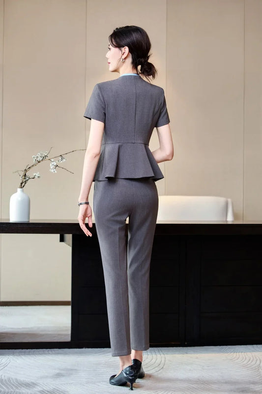 Fashionable professional women's clothing, high-quality short-sleeved suit jacket + pants set, slim and comfortable