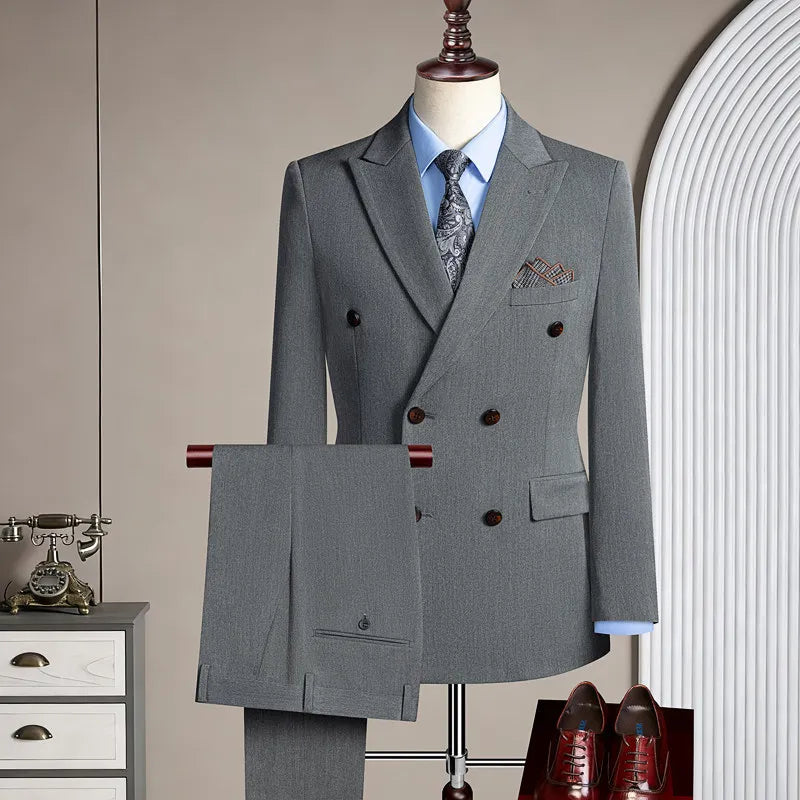 New Korean-style Casual Suit - Stylish and Handsome Solid-color Wedding Banquet Tailored Suit Set of Three Pieces