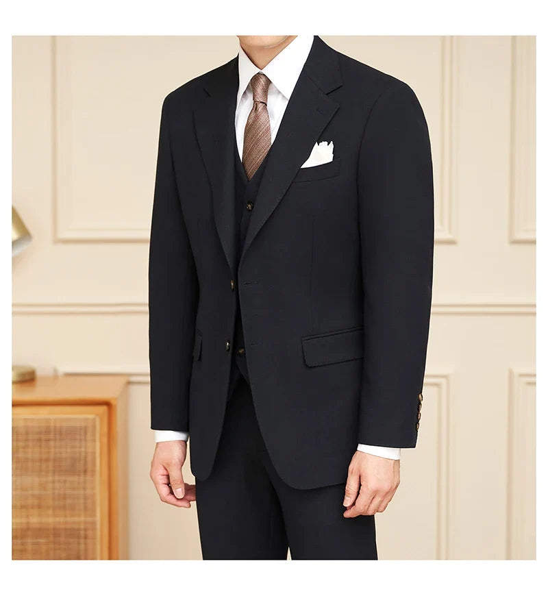 High-quality men's banquets come with a versatile and trendy business casual three-piece wedding set