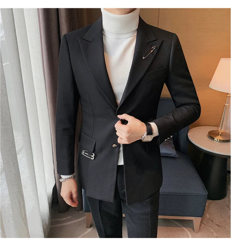 Autumn Pin Decoration Men Blazers Casual Suit Jacket Single Breasted Streetwear Social Business Dress Coat Wedding Groom Jacket