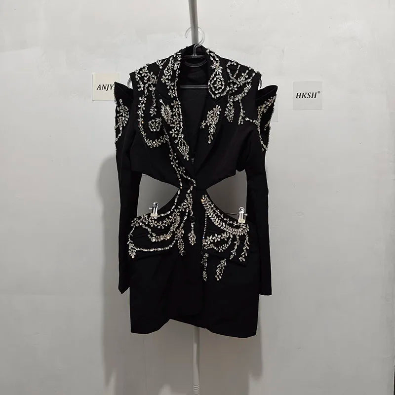 Sexy Stylish Coats 2025 Spring Autumn New Women Diamonds Nail Bead Heavy Waist Exposed High Sense Long Sleeve Blazer HK3760