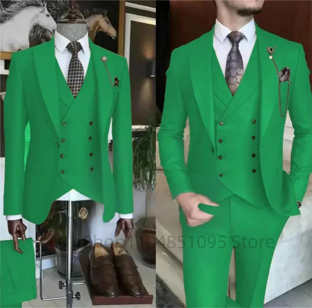 Fashion New Men's Formal Business/Wedding Groom Suits Solid 3 Pieces Men Suits Peak Lapel Single Breasted Blazer Vest Trousers