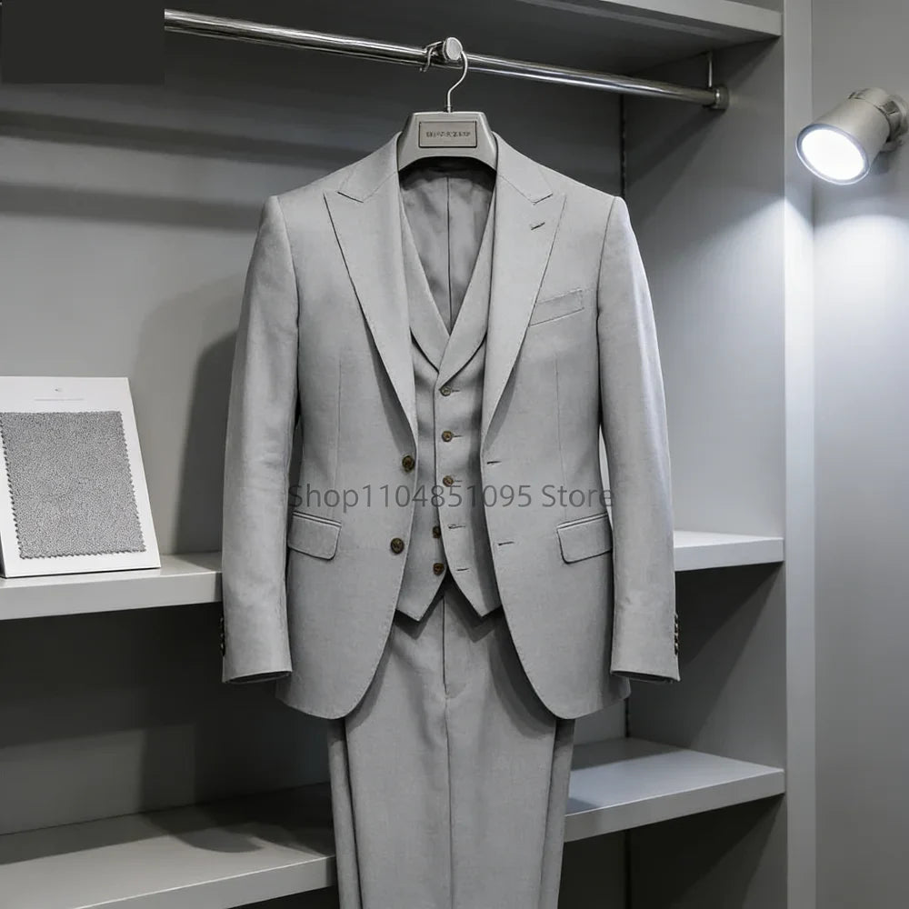 3-Piece Men's Slim Fit Suit – Peak Lapel Wedding & Business Set