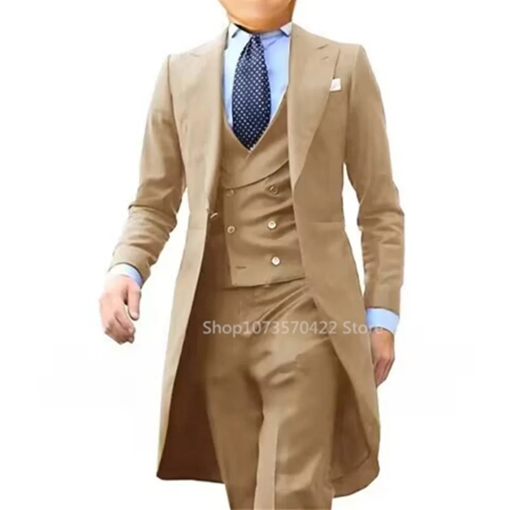 Costume 3 pièces élégant rouge pour homme coupe slim, blazer à simple boutonnage, gilet et pantalon, idéal pour mariage, smoking de marié, ou tenue d'affaires et de soirée