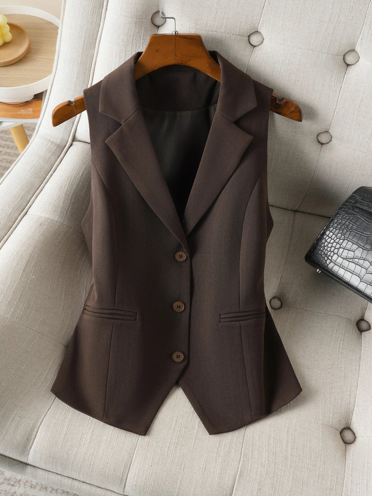 Brown Suit Vest for Women Spring and Autum Short Single-Breasted Slim Workplace Elegant Sleeveless Top Jacket
