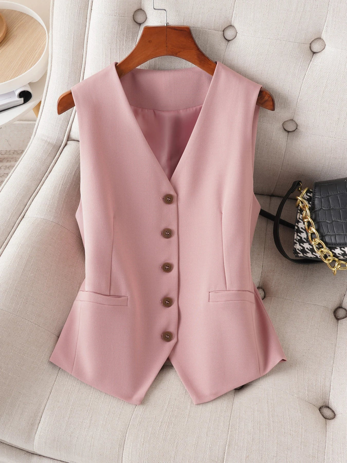 Single-Breasted Layered Suit Vest for Women Suitable for Spring and Autumn Can Be Worn as an Inner or Outer Layer Stylish Off