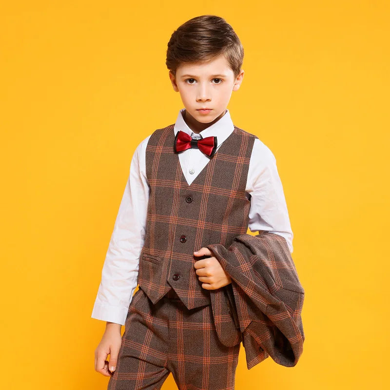 Boys Luxurious 4Pieces/Set Jacket Vest Pants Bowtie  Wedding Suit Kids Formal Birthday Dress Children dance show Party Costume