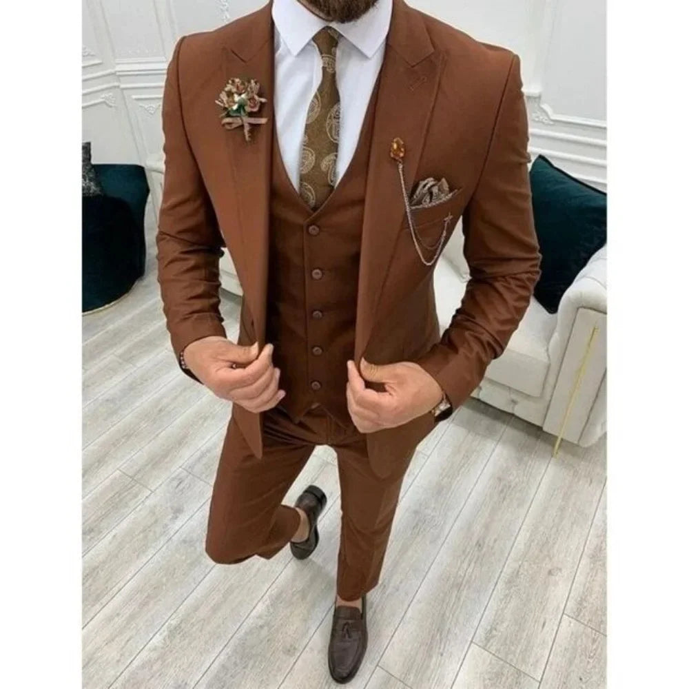 3 Piece Men's Wedding Suit Slim Fit Peak Lapel Blazer Groom Tuxedos Formal Male Suit For Party Prom(Jacket+Vest+Pants)Men Outfit