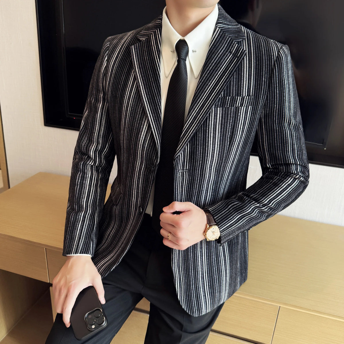 High Quality Plush Striped Fashion casual Suit Jacket Autumn Winter New Men Slim Fit Business Formal Social Prom Party Tuxedos