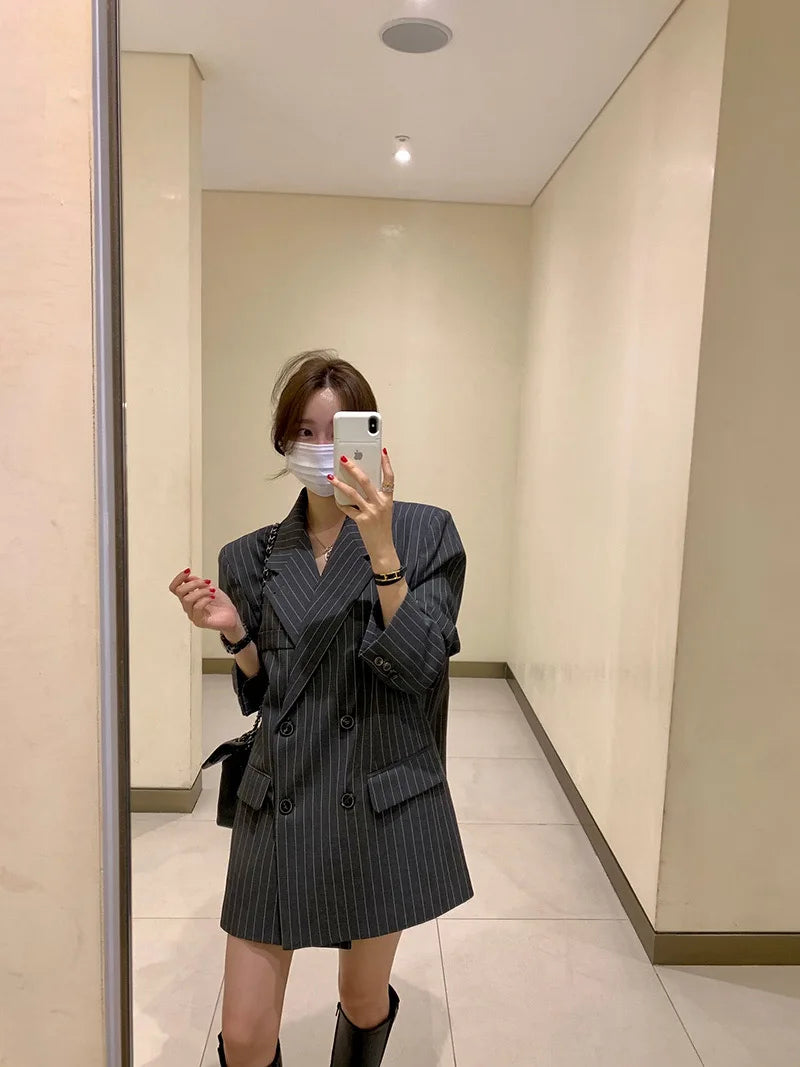 Vintage Vertical Stripes Women's Suit Jacket Loose Fit Double Breasted Autumn Outerwear Fashion Versatile Polyester Cotton Blend