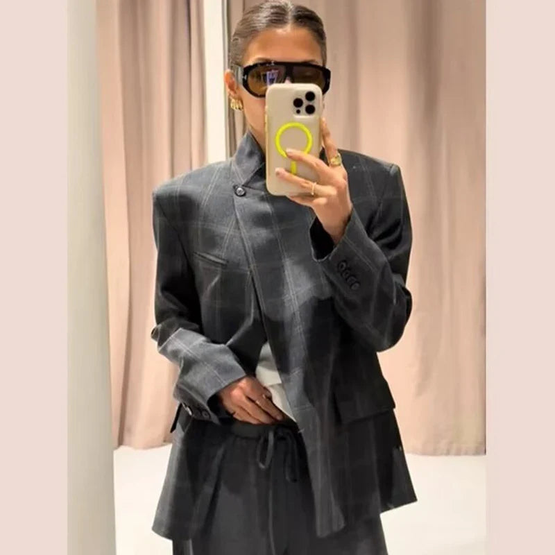Spring New Women's Blazers 2026 Fashion Retro Plaid Elegant Women's Warm Jackets Youth Chic Commuter Office Blouse Coats