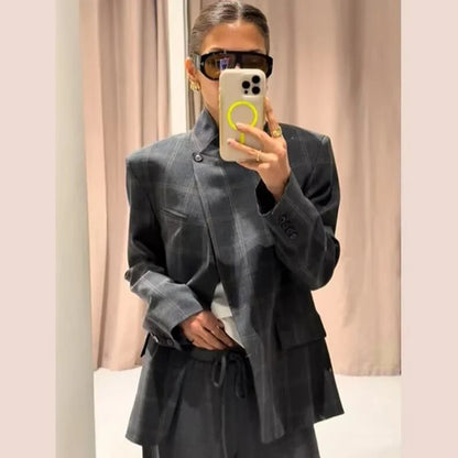 Spring New Women's Blazers 2026 Fashion Retro Plaid Elegant Women's Warm Jackets Youth Chic Commuter Office Blouse Coats