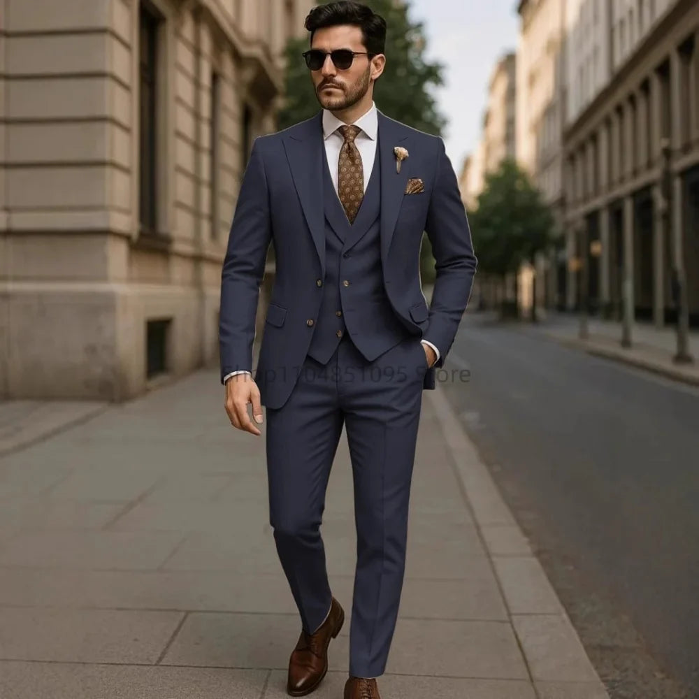 3-Piece Men's Slim Fit Suit – Peak Lapel Wedding & Business Set