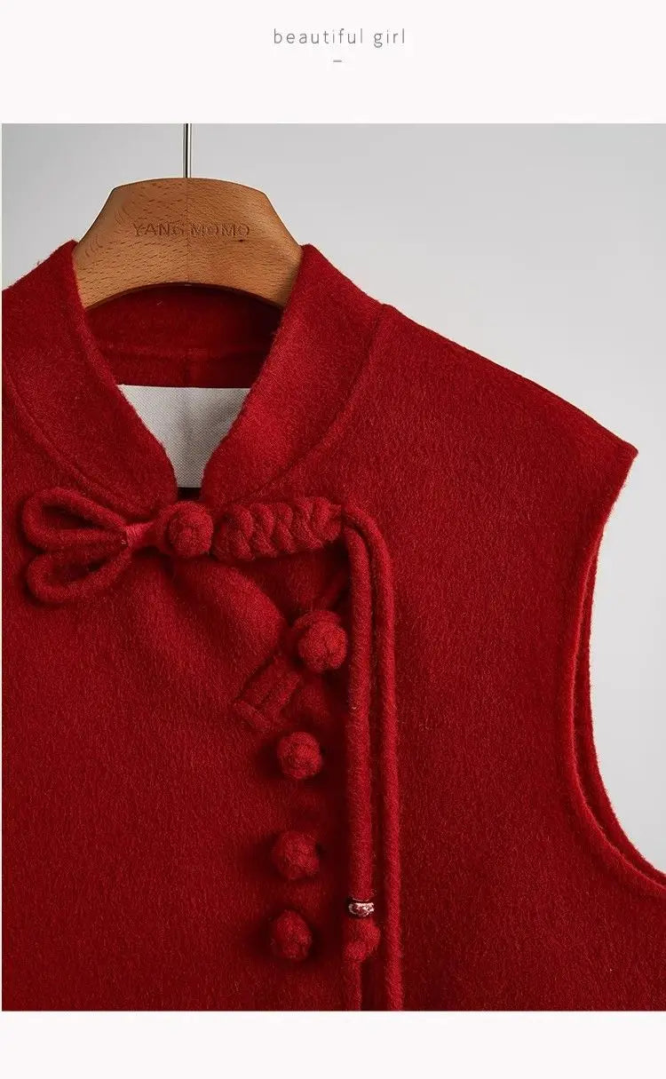 2025 Spring Chinese Style Red Vest Disc Buckle Sleeveless Vest Short Jacket Elegant Chic Women's Tweed Waistcoat