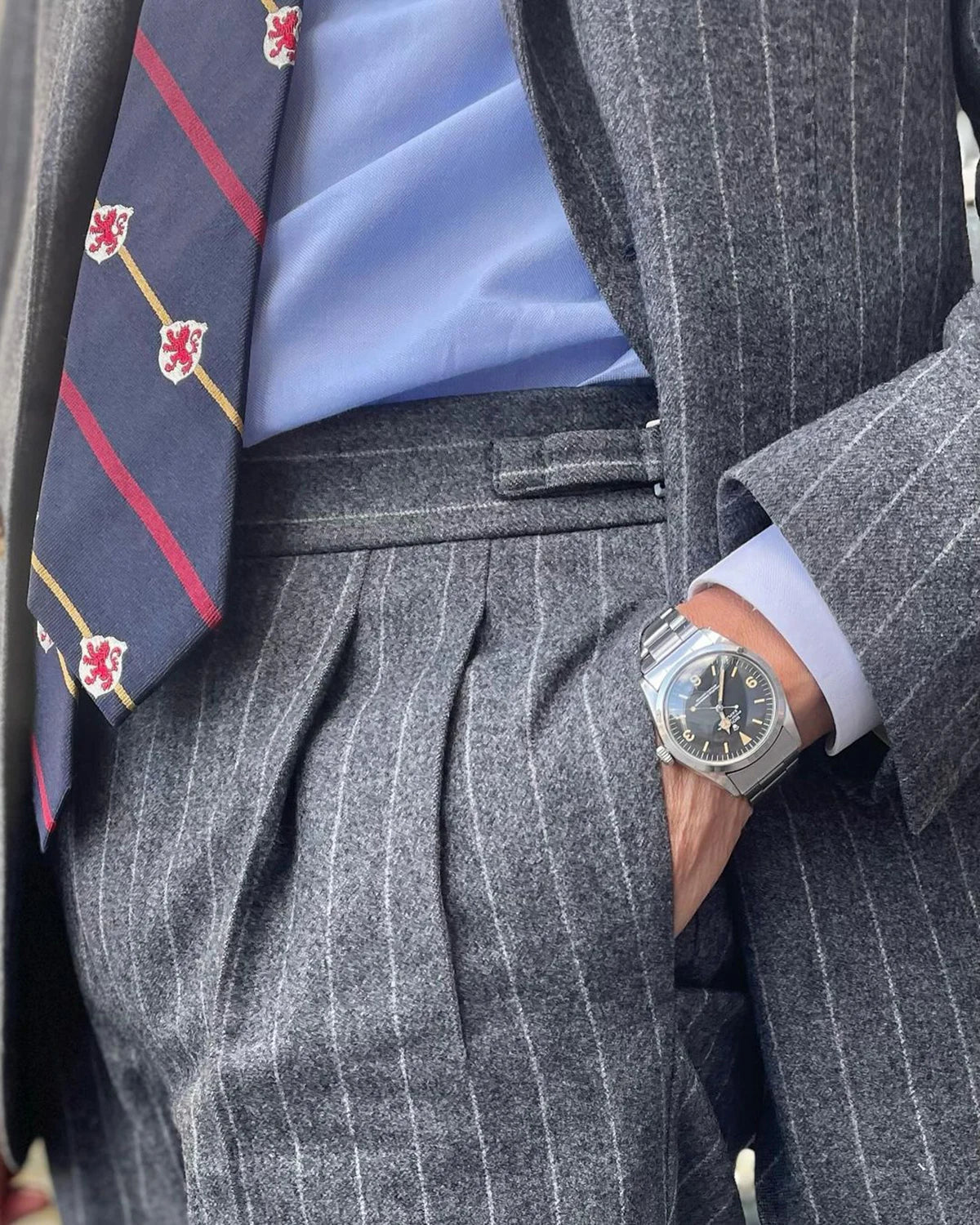 Fashion Pinstripe Men's Suit 2 Pieces Blazer Jacket and Pants Customized Two Buttons Business Wear Wedding Groom Costume Homme