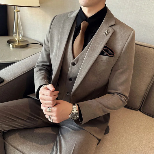 Men's Slim Fit Single Breasted Business Suit – Smart Casual Coffee Three-Piece Set for Wedding & Office