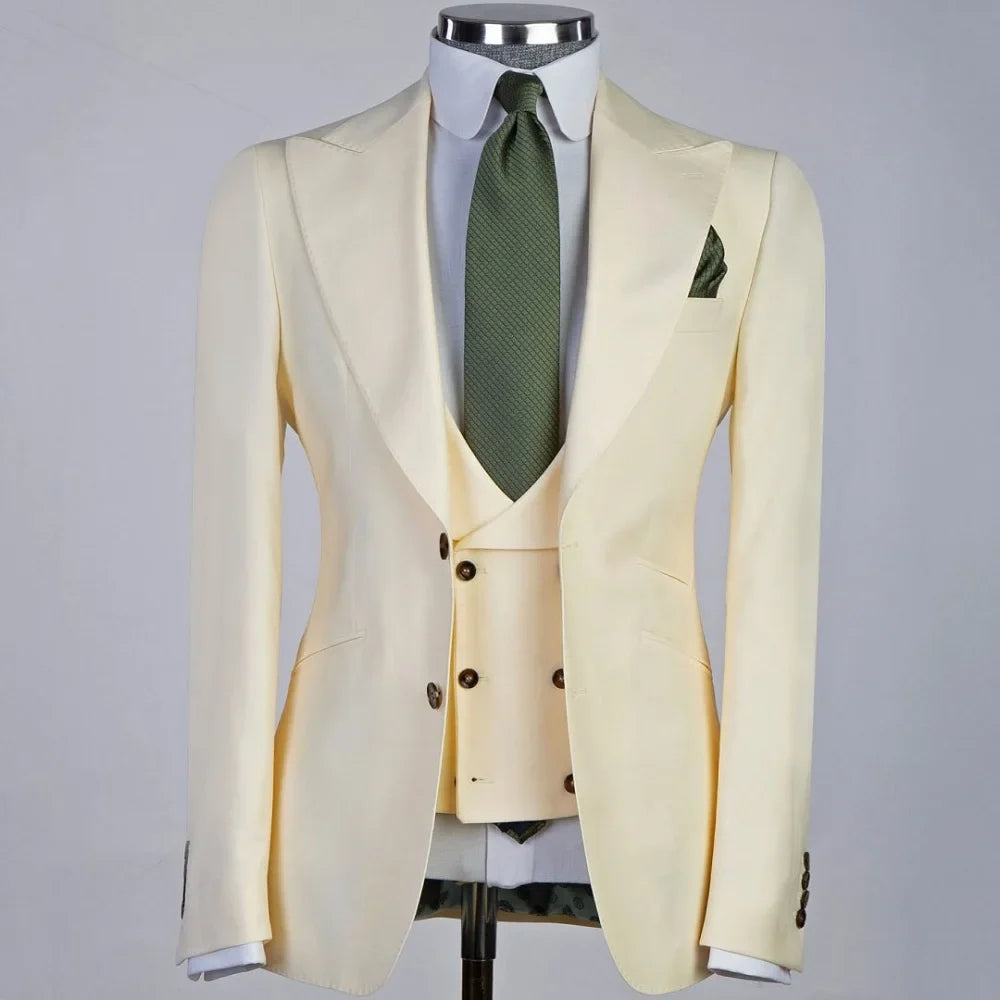 Solid White Men Suits 3 Pieces Tuxedo Jacket with Lapel And Pocket for Birthday Wedding Office Work Jacket Vest Pant