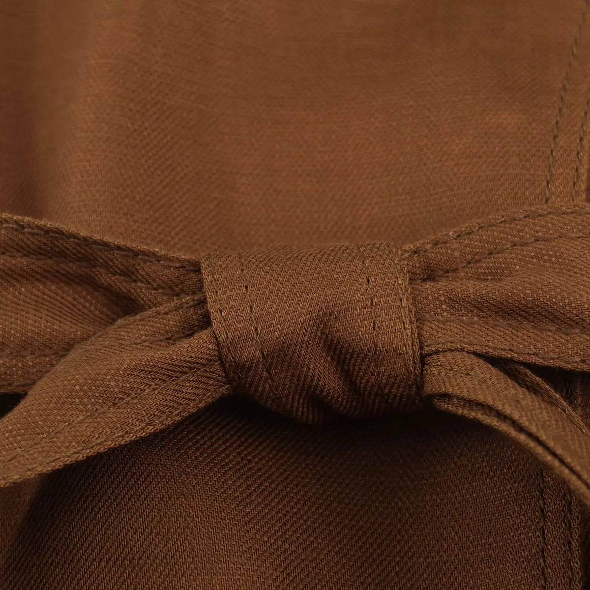 2026 Vintage Fashion Brown Sleeveless Trench Vest Lapel Collar Belted Waist Drawstring Sleeveless Waistcoat With Pockets
