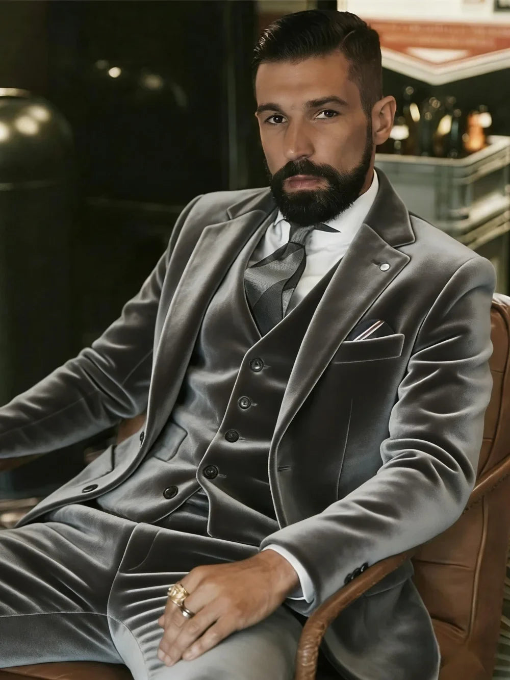 Men's Velvet Suits 3 Pieces Dancing Prom Wear Notched Lapel Man Formal Suit Set Banquet Party Outfit Plus Size Wedding Tuxedo