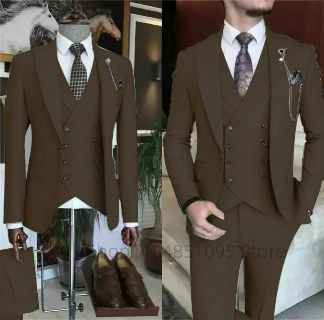 Fashion New Men's Formal Business/Wedding Groom Suits Solid 3 Pieces Men Suits Peak Lapel Single Breasted Blazer Vest Trousers