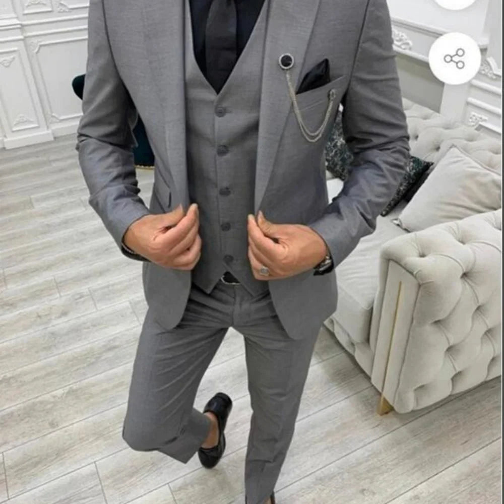 3 Piece Men's Wedding Suit Slim Fit Peak Lapel Blazer Groom Tuxedos Formal Male Suit For Party Prom(Jacket+Vest+Pants)Men Outfit