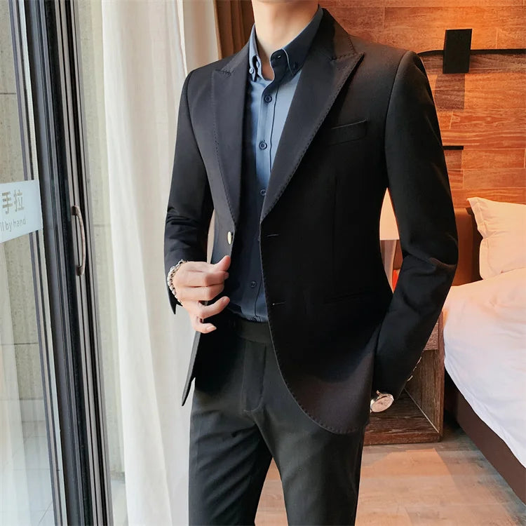 2022 Classic Green Blue Jacket Uniform Groom Tuxedos Mens Wedding Suits Peaked Lapel Man Business Blazer Groomsmen Prom Dress