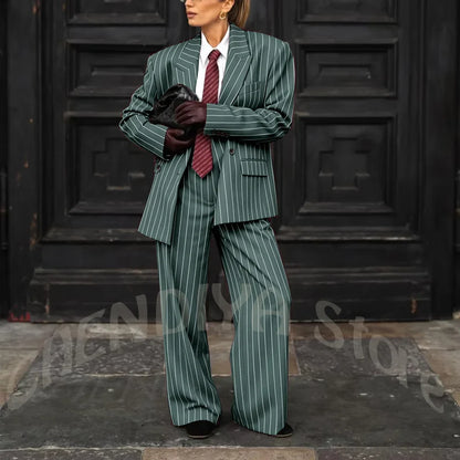 Burgundy Striped Casual Women Suit Two Pieces Jacket Pants Loose Fit Peak Lapel Blazer Set Evening Party Prom Lady Outfit
