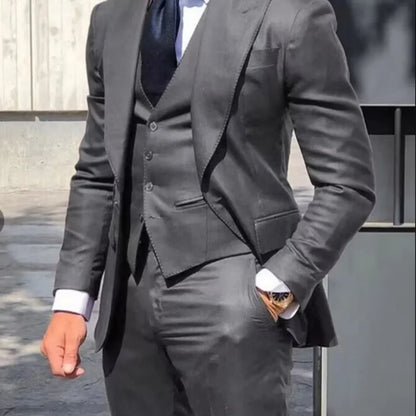 3PCS Men's Formal Tuxedo Set with Peaked Lapel Blazer Vest Pant Fashion Business Suits For Party Wedding Groom