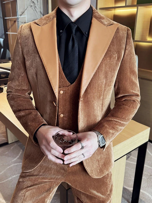 2026 New Warm Velvet Peak Lapel Suit Set 3 Pieces For Men Banquet Party Tuxedo Handsome Elegant Men's Suits Business Outfit