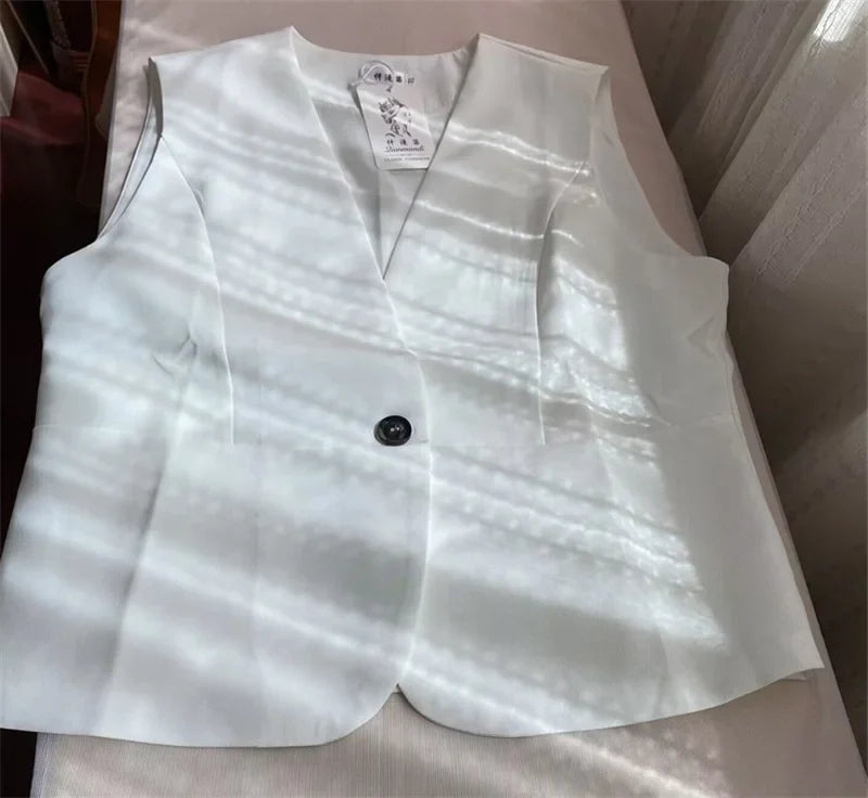 Korean Women Short Blazer Sleeveless Outwear Spring Autumn Female Suit Vest Jacket Ladies V-neck Lined Waistcoat Coat   ﻿