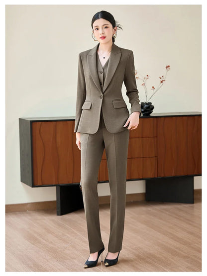 Fashionable professional women's two-piece pant+ suit jacket. Sophisticated elegant, slim fit comfortable. 2025 new style