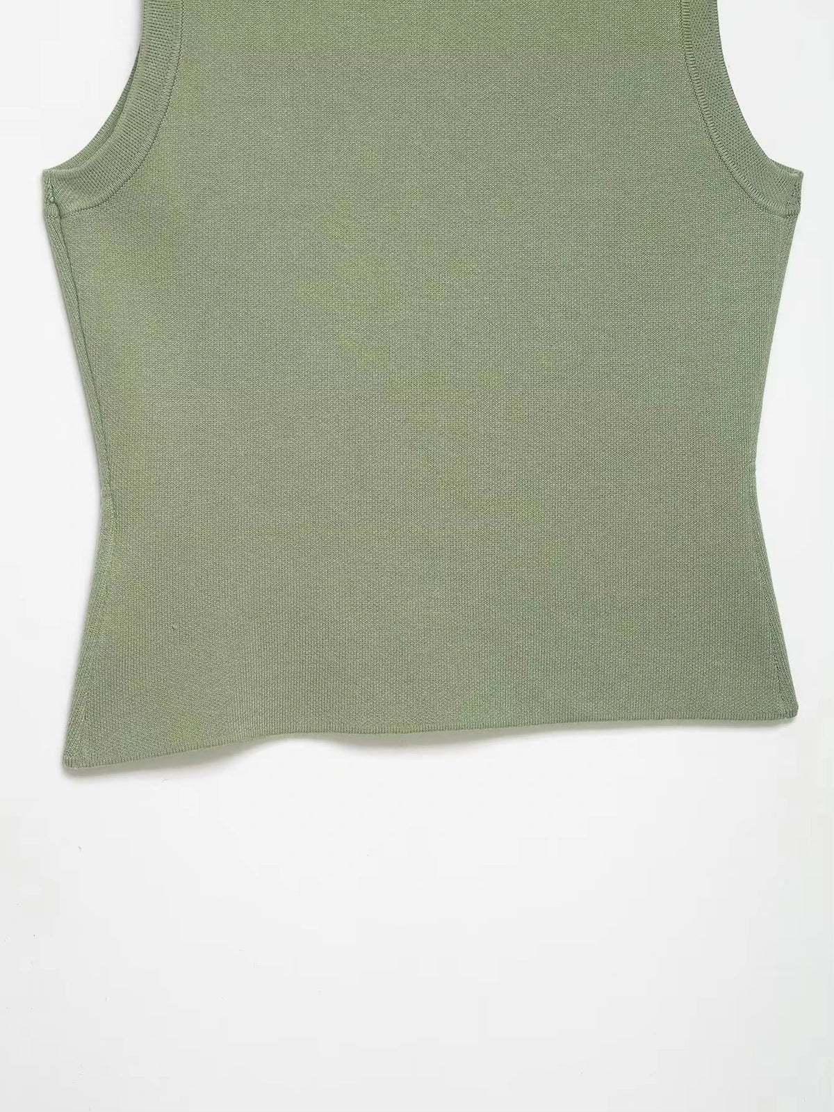 Women Elegant Solid Sleeveless Vest Double Breasted Decorative Slim Fit Short Chic Top 2026 Summer Casual Beach Vacation Top
