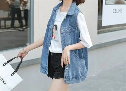2025 Spring Summer new Fashion V-Neck Denim Vest Women Short Sleeveless Jacket Casual Single-Breasted Jean Waistcoat Female