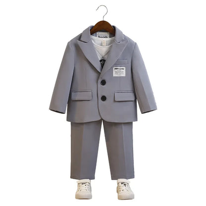 Kids Pure White Casual Suit Set Boys 3Pieces Wedding Dress With Jacket Pants Necklace Flower Kids Piano Performance Costume
