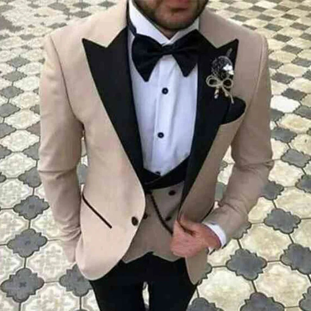 Fashion Groom Wear Slim Fit Peak Lapel Gentlemen Suits for Men 3 Piece (Jacket+Pants+Vest) Costume Homme