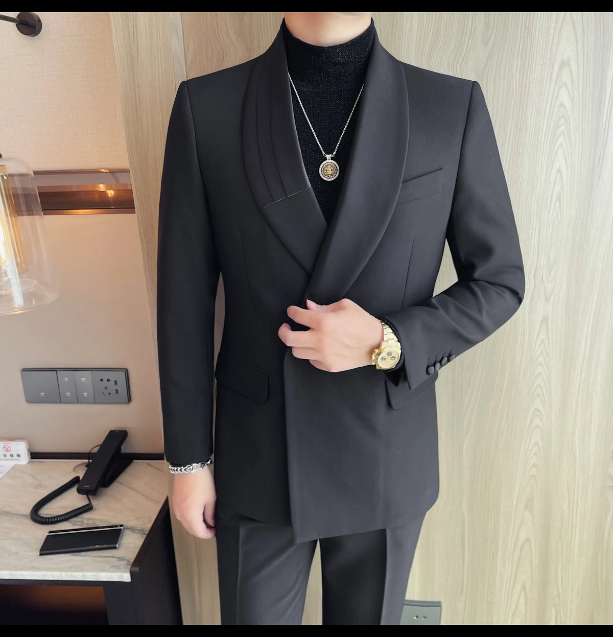 Luxury Gentleman's Suit Jacket Men's Business Casual Slim Fit Double Breasted Suit Jacket Wedding Groom Banquet Party Blazers