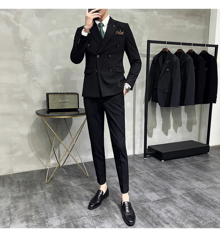 Men's Classic Striped 3-Piece Suit for Wedding, Business & Formal Occasions