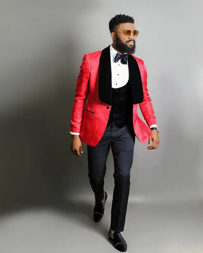 Burgundy Classic Peak Lapel Wedding Tuxedos Slim Fit Suits For Men Groomsmen Suit 3 Pieces Prom Formal Best Man Suits