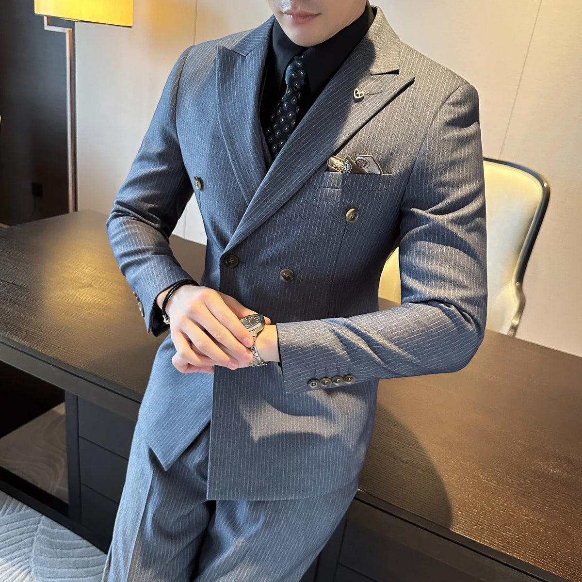 Men's Double Breasted Three Piece Wedding Suit – Slim Fit Smart Casual