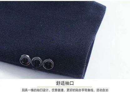 Men's woolen suit spring and autumn jacket is fashionable, cool and versatile. It is a solid-color checkered flat lapel short to