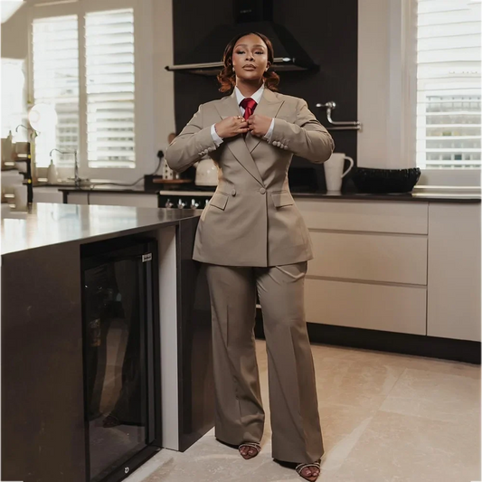 Customized Women's Suit Set Double Breasted Peak Lapel Blazer Pants Two Pieces Outfit Professional Work Formal Female Clothing