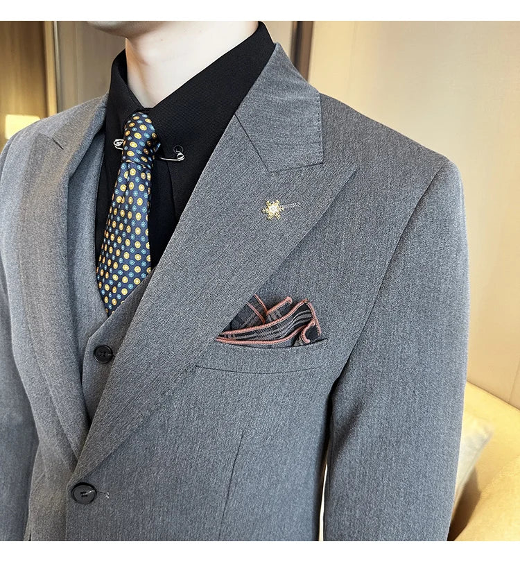 (Blazer + Vest + Trousers) 2024 New Men Formal Business Solid Suit 3 Pieces Set Italian Style Luxury Wedding Social Party Tuxedo