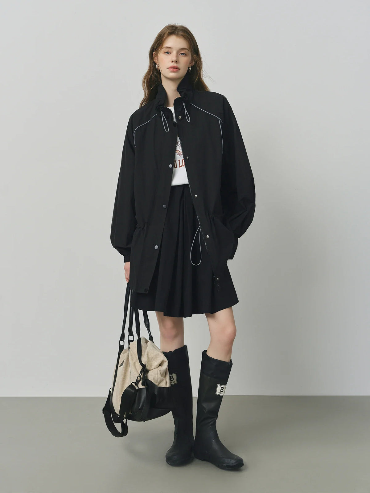 Stand Collar Drawstring Reflective Strip Design Jacket 2025 Autumn New Casual Short Jacket 25FS13173