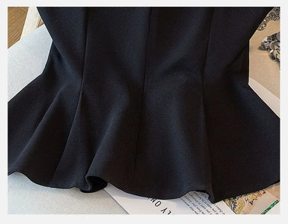 、2026 Summer New Top Women's Commuting Simple Solid Slim Short Sleeveless Shirt Round Neck Shirt Women Black Zipper Blazer Vests