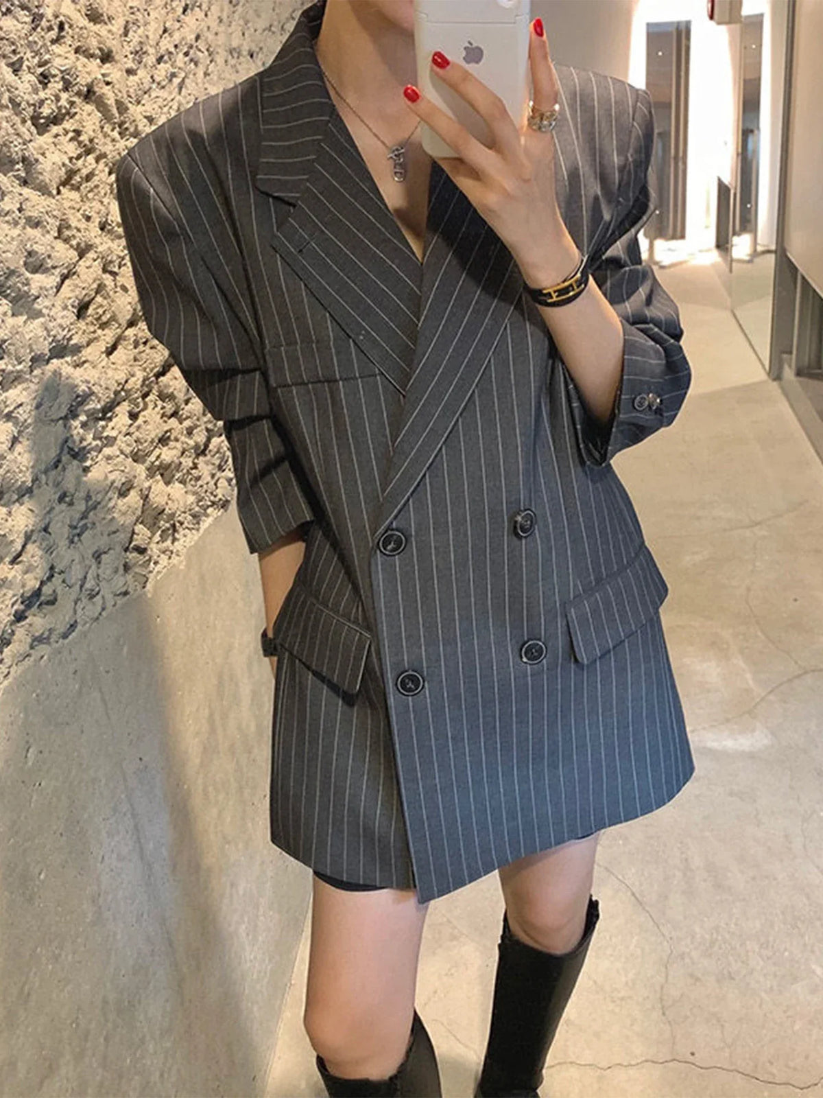Vintage Vertical Stripes Women's Suit Jacket Loose Fit Double Breasted Autumn Outerwear Fashion Versatile Polyester Cotton Blend