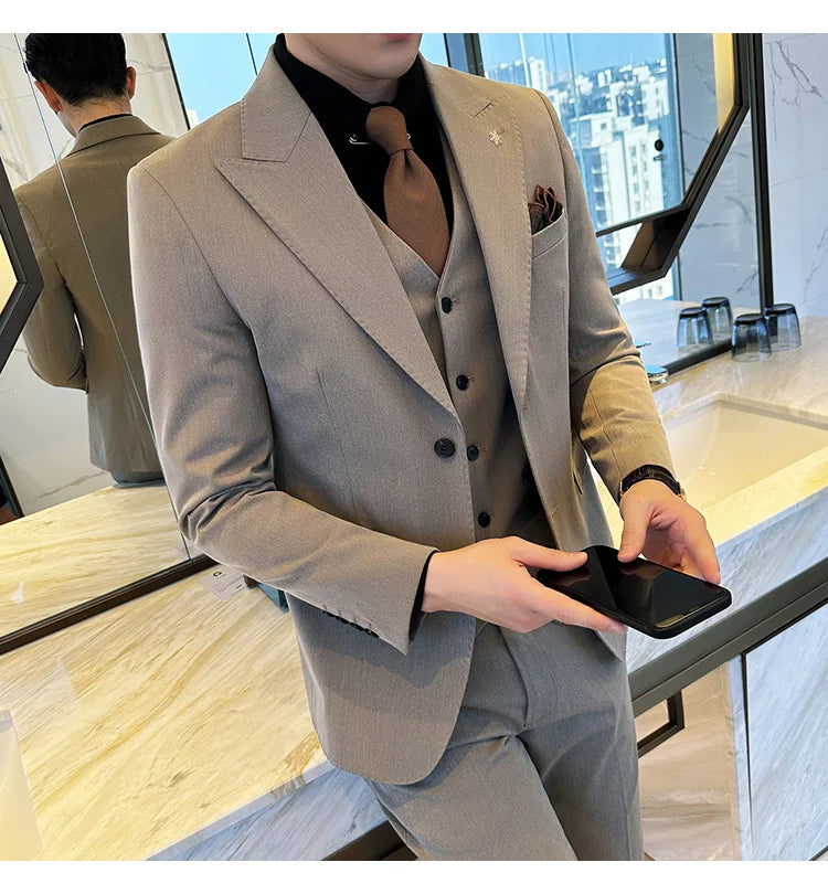 (Blazer + Vest + Trousers) 2024 New Men Formal Business Solid Suit 3 Pieces Set Italian Style Luxury Wedding Social Party Tuxedo