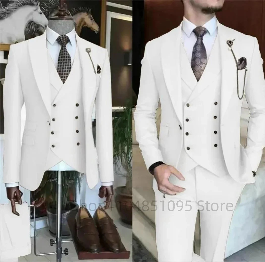 Fashion New Men's Formal Business/Wedding Groom Suits Solid 3 Pieces Men Suits Peak Lapel Single Breasted Blazer Vest Trousers