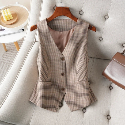 Checkered Short V-Neck Single-Breasted Vest for Women in Spring and Autumn, Fashionable and Slimming for the Workplace